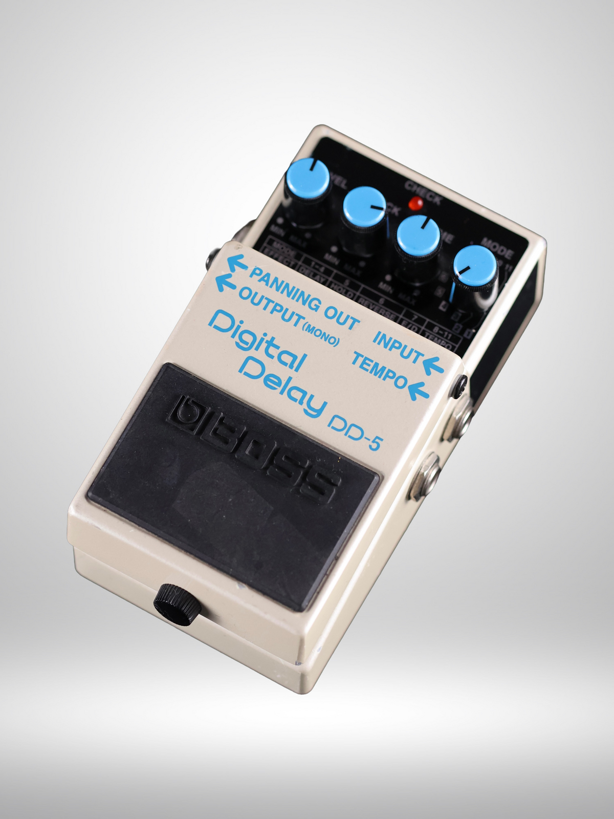 Boss Digital Delay DD-5 Guitar Pedal, Used