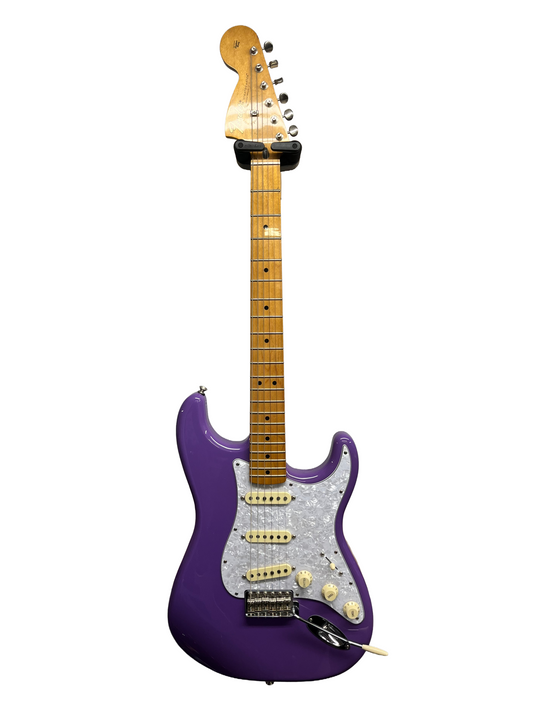 Fender Jimi Hendrix Stratocaster SSS, Maple Fingerboard, Ultra Violet (2018), Used