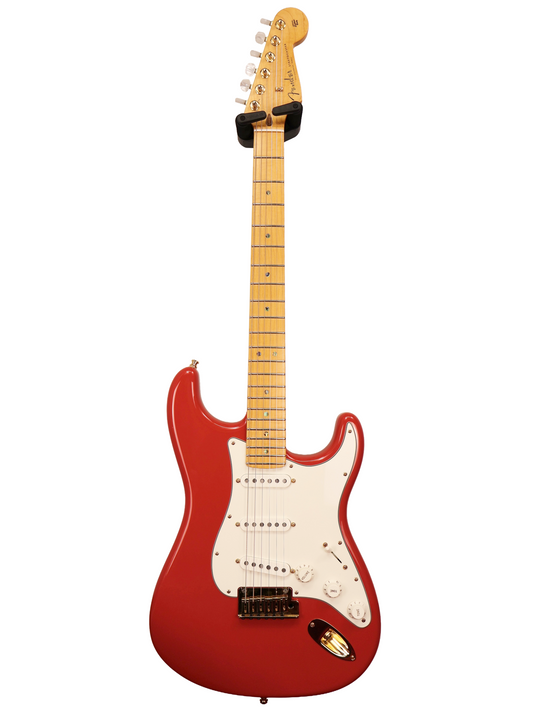 Fender Custom Shop Custom Deluxe Stratocaster NOS, Candy Red (2012)