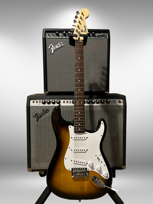 Squier Stratocaster SSS, 2-Colour Sunburst (2016) Used