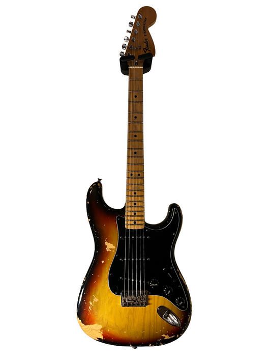 Vintage Fender USA Stratocaster, Sunburst (1977), Used